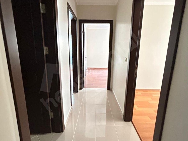 Küçükçekmece Cennet Konaklarında 2+1 Asansörlü 1.Kat - Görsel 21