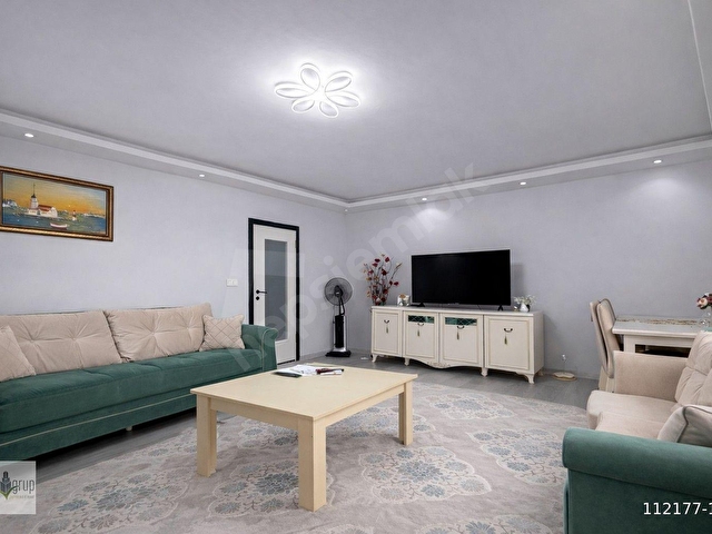 BEYLİKDÜZÜ KAVAKLIDA MERKEZİ LOKASYONDA 2+1 ARA KAT DAİRE - Görsel 13