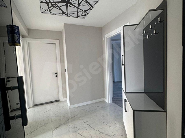 BANDIRMA MAVİ EMLAKTAN YENİMAHALLEDE 2+0 ARAKAT KİRALIK DAİRE - Görsel 8