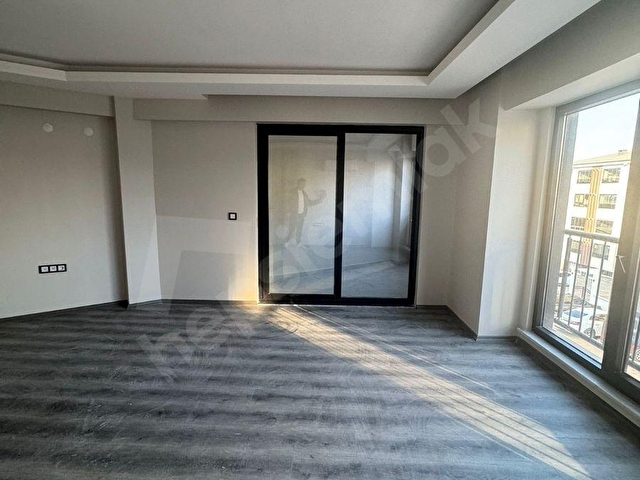 BANDIRMA MAVİ EMLAKTAN YENİMAHALLEDE 2+0 ARAKAT KİRALIK DAİRE - Görsel 16