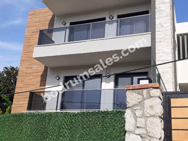 Bodrum Yalikavak Dirmil De Satilik Bahceli Ters Dubleks Daire 114906 92 Hurriyet Emlak