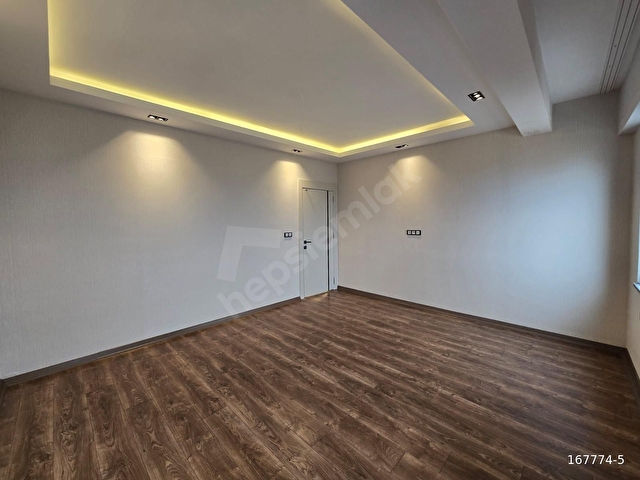 BEŞTEPENİN ULTRA GENİŞ 3,5+1 BALKON DAHİL ALTTAN ISITMALI DAİRES - Görsel 14