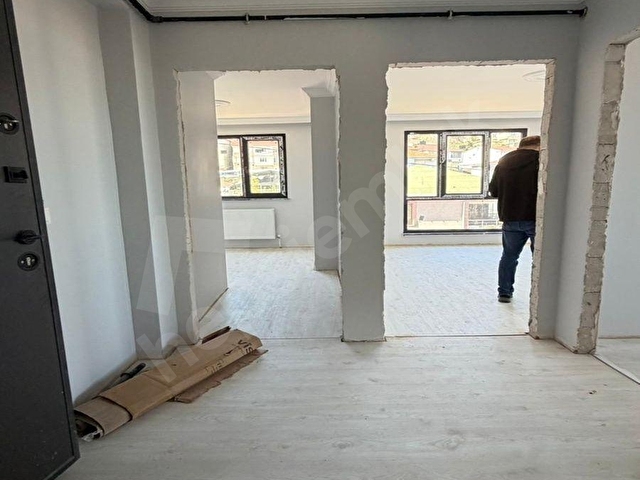CSG GROUPDAN CADDEYE PARALEL GENİŞ 2+1 ARA KAT DAİRE - Görsel 4