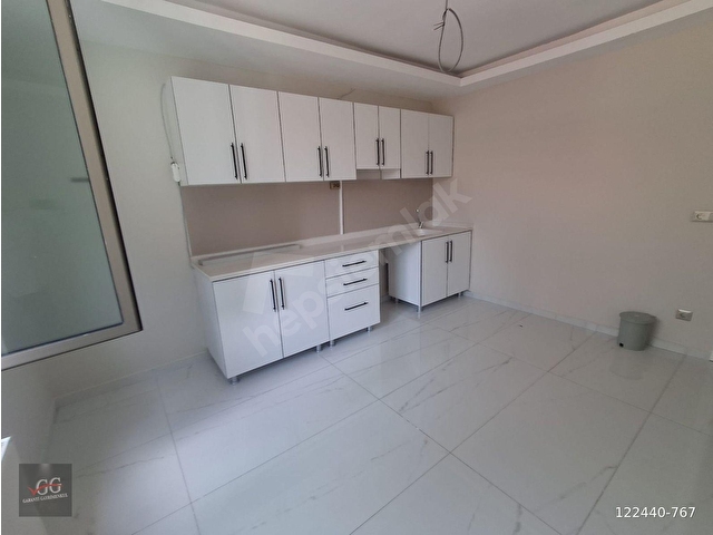 NERDEMİ ÇUKURAMBARIN MERKEZİNDE METROYA YAKIN KATTA 3+1 130 M2  KİRALIK OFİS - Görsel 9