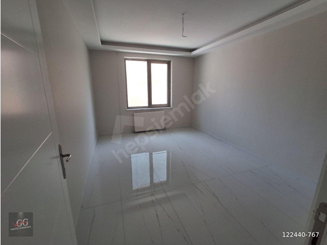 NERDEMİ ÇUKURAMBARIN MERKEZİNDE METROYA YAKIN KATTA 3+1 130 M2  KİRALIK OFİS - Görsel 12