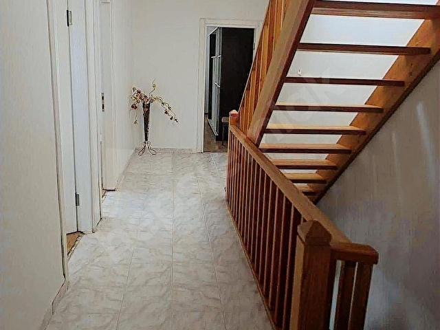 DENİZE 100 METRE UZAKLIKTA SATILIK FIRSAT 3 KATLI VİLLA - Görsel 5
