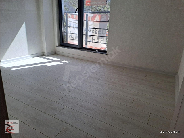 BAHÇE EMLAK,TAN MİLLİ KÜTÜPHANE İLE 7.CADDE YAKINI 2+1 BAHÇE KULLANIMLI DAİRE 7,400,000 tl - Görsel 18