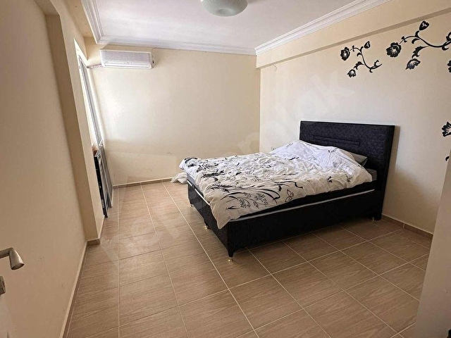 HAVUZLU SİTEDE DENİZ 250 METRE MESAFEDE FUL EŞYALI 2+1 DAİRE - Görsel 14