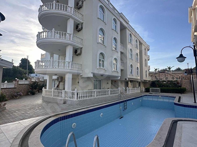 HAVUZLU SİTEDE DENİZ 250 METRE MESAFEDE FUL EŞYALI 2+1 DAİRE - Görsel 4