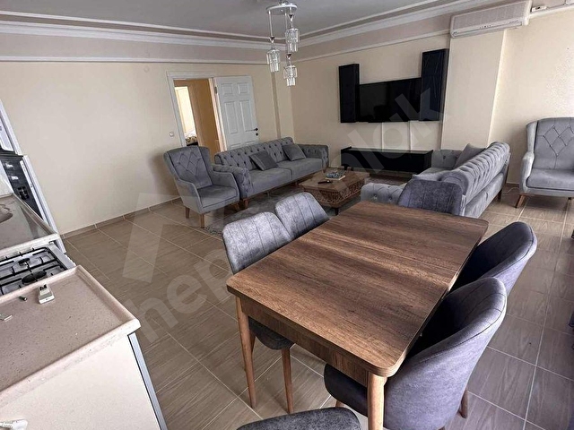 HAVUZLU SİTEDE DENİZ 250 METRE MESAFEDE FUL EŞYALI 2+1 DAİRE - Görsel 15