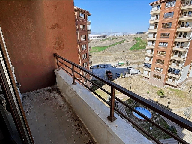 SİNCAN ALCIDA 140 m² Net 4+1 | Çift Balkon | Ara Kat Daire - Görsel 3