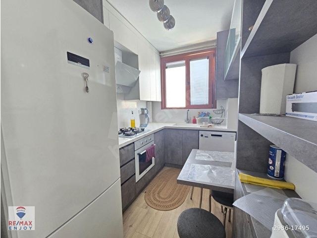 REMAXdan Ataşehirde7/24 Güvenlikli HAVUZLU FULL EŞYALI 2+1 DAİRE - Görsel 10
