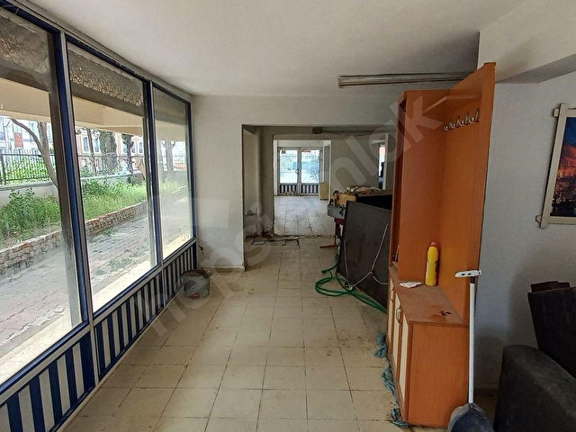 Buca Tınaztepe de Yatırıma uygun Satılık 120 M2. Dükkan - Görsel 6
