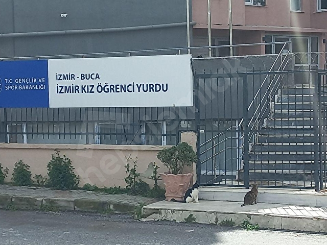 Buca Tınaztepe de Yatırıma uygun Satılık 120 M2. Dükkan - Görsel 2