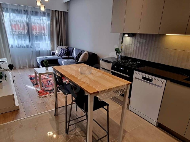 SIFIR EŞYALI LÜKS MERKEZİ KONUMDA 1+1  DAİRE - Görsel 3
