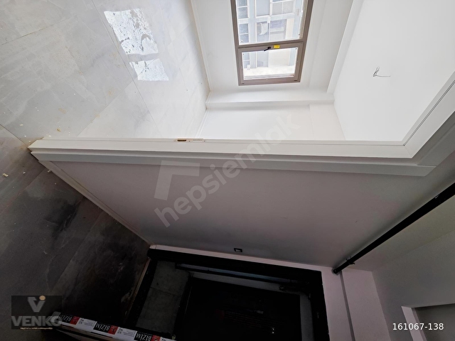 MENEMEN KOYUNDERE SIFIR KİRALIK HAVUZLU SİTEDE 2+1 ARAKAT DAİRE - Görsel 9