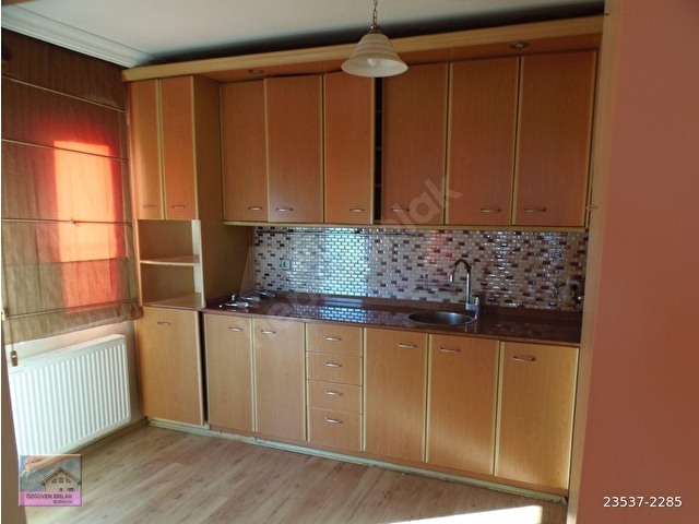 BORNOVA EVKA3 DE ÜÇ ODA SALON SÜPER MANZARALI,DOĞALGAZLI,HAZIR MUTFAKLI GÜZEL BİR EV - Görsel 6