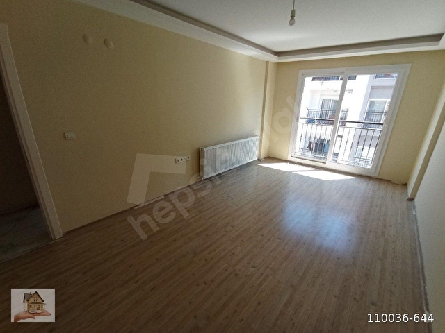 ÜNÜVAR EMLAKTAN  TURABİYE MAHALLESİNDE 2+1 ARAKAT HEMEN TAŞINMAYA HAZIR SATILIK DAİRE... - Görsel 3