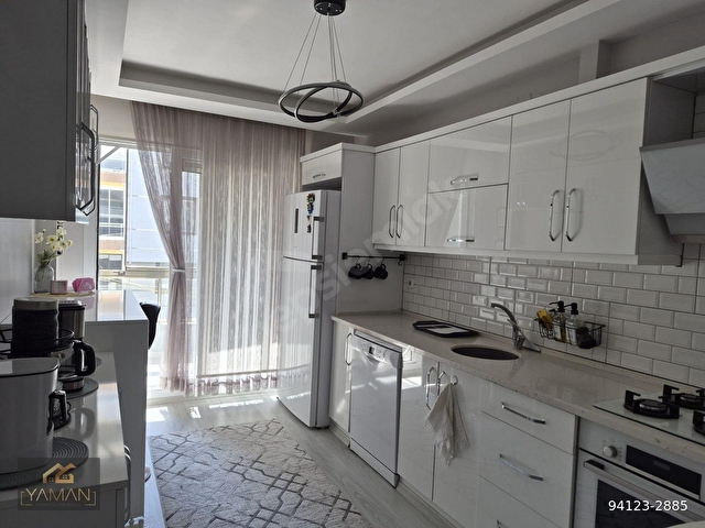 Akhisar Atatürk Mah. Geniş 2+1 Kiralık Daire