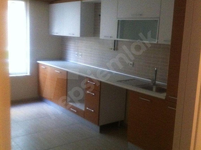 PENDİK KURTKÖY ŞEYHLİ MAHALLESİNDE ÖZGÜN SİTESİNDE GENİŞ DAİRE - Görsel 30