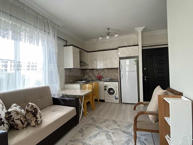 SEDA KIRAÇDAN SİTE İÇERİSİNDE GÜVENLİKLİ EŞYALI KİRALIK DAİRE - Görsel 4