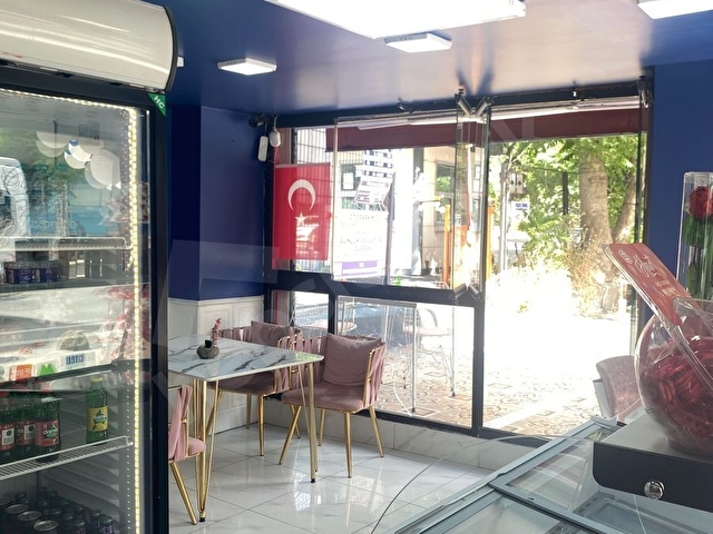 !!! MAHMUTBEY CADDESİNDE ACİL KURUMSAL PASTANE/KAFE FIRSATI!! - Görsel 4