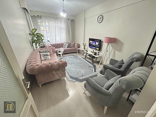 DUHADAN MİTHATPAŞA CD METROYA YAKIN BALKONLU 1.KAT 2+1 DAİRE