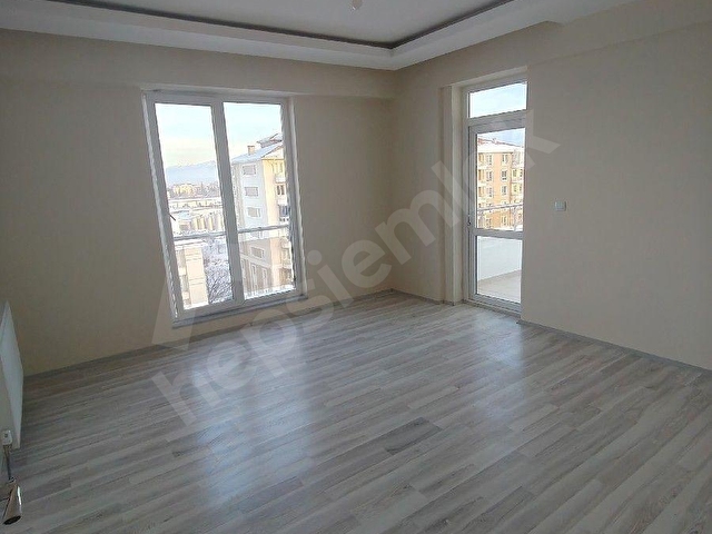 HER ÇEŞİT KREDİYE UYGUN GENİŞ 3+1 DAİRE - Görsel 19