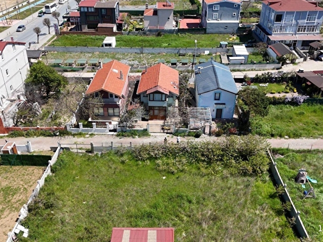 Arnavutköy Karaburunda Sahile Yakın Satılık Villa - Görsel 12
