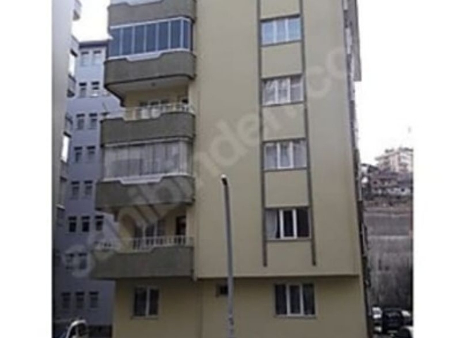 gumushane merkezde carsiya yakin konumda satilik 3 1 140m2 daire 121792 9 hurriyet emlak