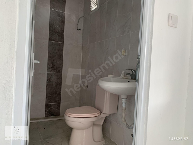 Bodrum Yokuşbaşı nda Kiralık Zemin Kat 47 m² Büro/Ofis/işyeri - Görsel 9