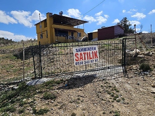 Satılık 2 katlı ev ve 4500 metrekare bahçe - Görsel 16
