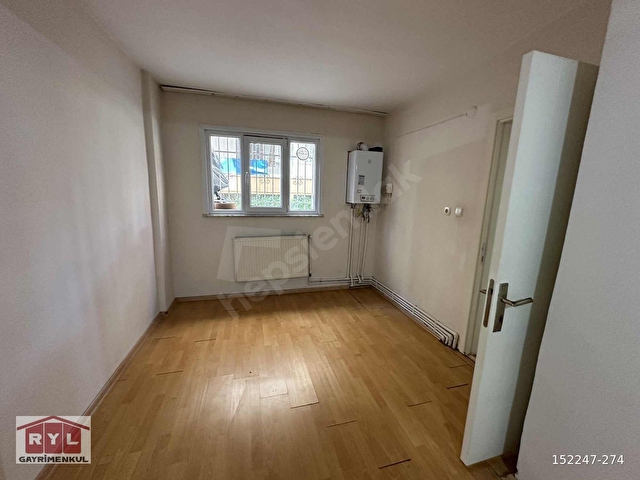 Ümraniye Bisan Sitesinde 2+1 Bahçe katı dayre - Görsel 6