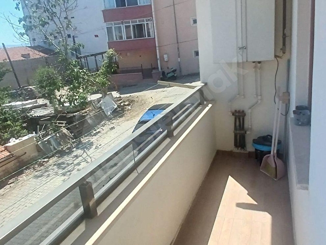 CUMHURİYETTE.DENİZ MANZARALI YATIRIMLIK EŞYALI SATILIK 1+1 DAİRE - Görsel 15