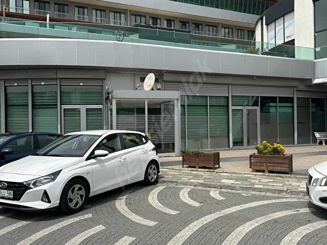 BAHÇECİTY AVM ALTI KURUMSAL KİRACILI SATILIK DÜKKAN - Görsel 3