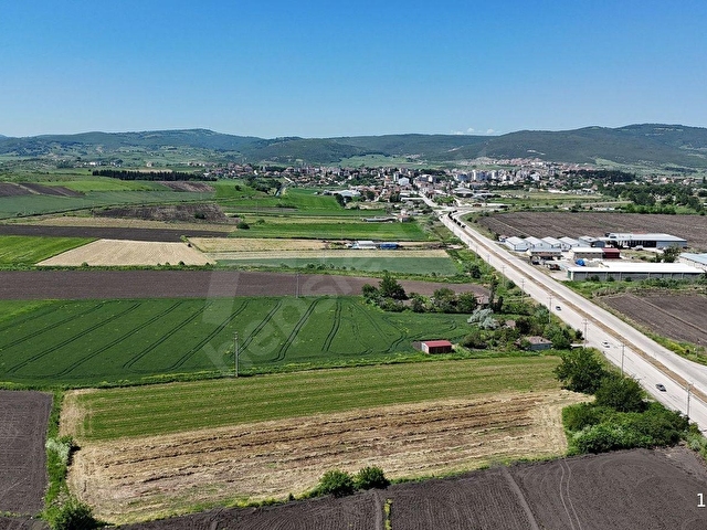 BALIKESİR MANYAS KULAK MAHALLESİNDE SATILIK 3438 M2 TARLA - Görsel 22