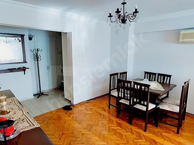 bornova merkezde, eşyalı kiralık daire - Görsel 6