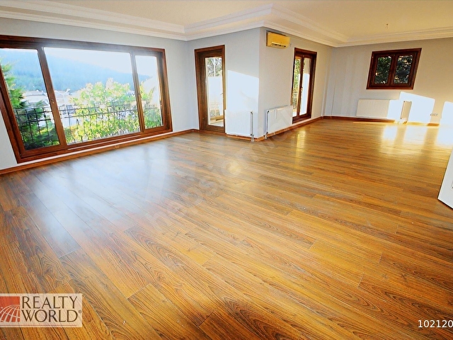 Kiralık Tripleks Villa-Pendik Çamlık Mimoza Sitesi-Büyük Bahçeli - Görsel 2