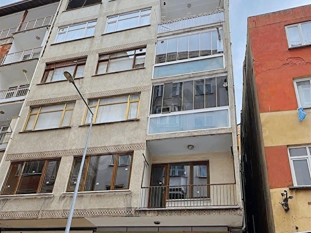 REKSAdan MERKEZE YÜRÜME MESAFESİNDE 2 ADET SATILIK KARGAS EV - Görsel 4