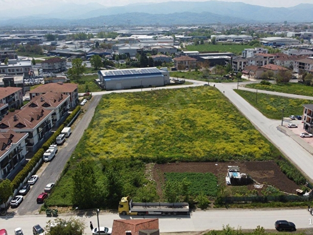 SAKARYA ERENLER MAHALLESİNDE PREMİUM 1744 M2 TİCARİ ARSA FIRSATI - Görsel 16