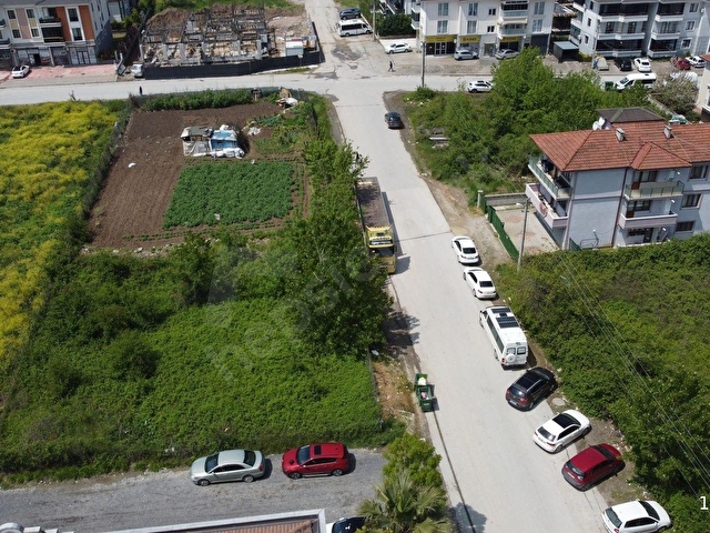 SAKARYA ERENLER MAHALLESİNDE PREMİUM 1744 M2 TİCARİ ARSA FIRSATI - Görsel 4