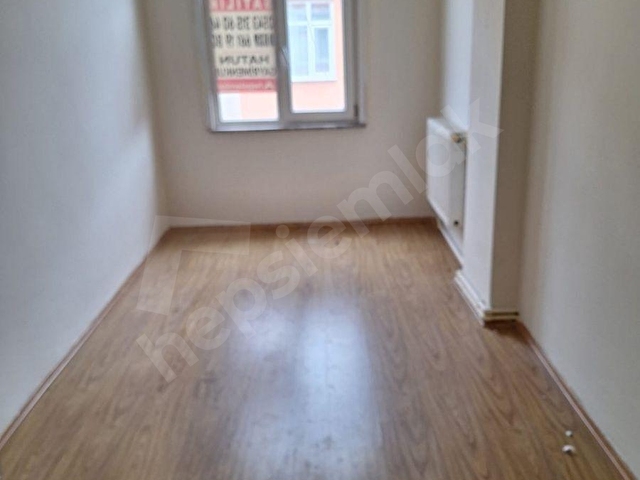 PENDİK KAVAKPINAR MAHALLESİNDE SATILIK 2+1 DAİRE - Görsel 2