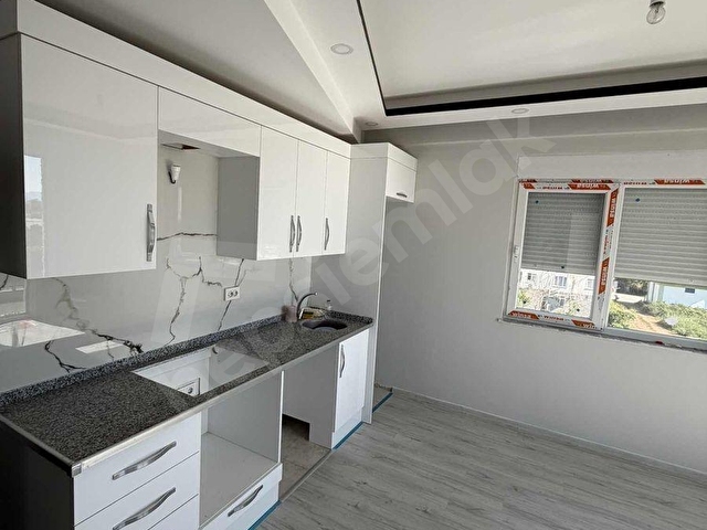 DENİZE 100 METRE MESAFEDE SATILIK DAİRE