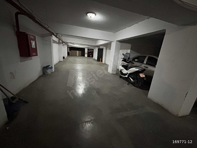 MRT GRUPTAN SATILIK KAPALI OTOPARK + EBEVEYN BANYOSU SİTEDE 3+1 - Görsel 24