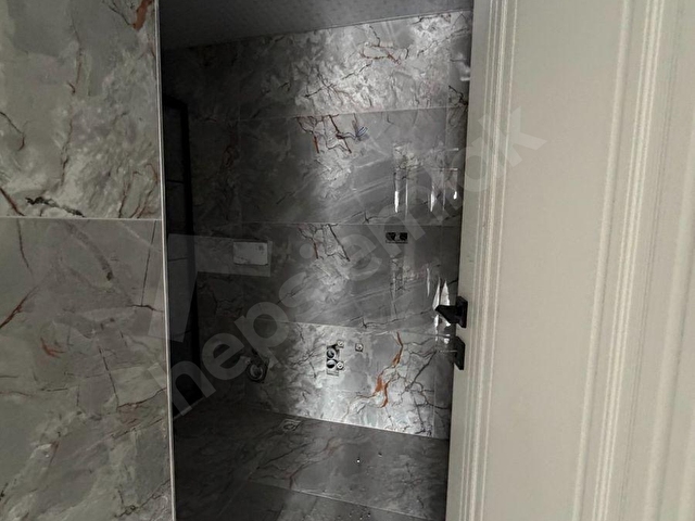 ERCİŞTE VANYOLU MAHALLESİNDE SATILIK 2+1 SIFIR DAİRE - Görsel 14