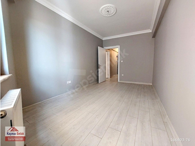 «KAÇMAZ» DAN EYÜPSULTAN MERKEZ MAHDA 2+1 85m2 KOT1 KAT 4 YAŞINDA KİRALIK DAİRE - Görsel 16