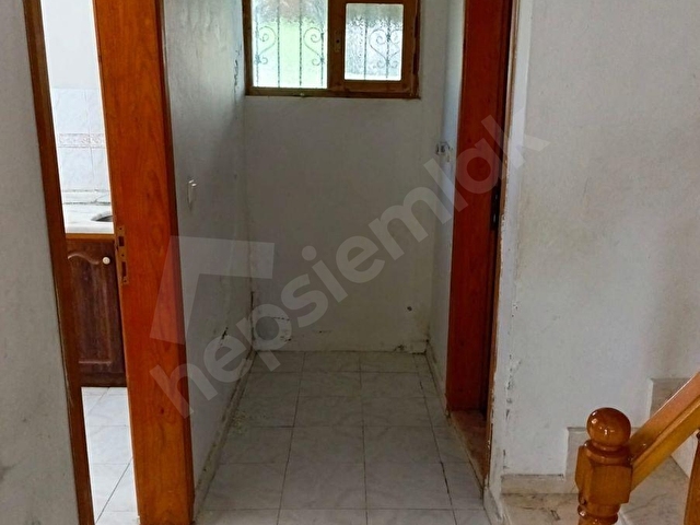 YENİÇİFTLİK ALTINTARLA KİRALIK 6+1 MÜSTAKİL UYGUN TEMİZ VİLLA - Görsel 17