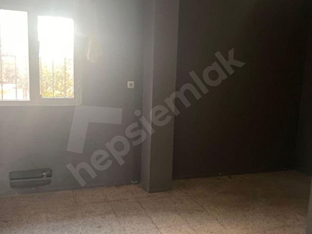 OLCAYTODAN CADDE ÜZERİNDE , DENİZE YAKIN , TOPLU ULAŞIMA YAKIN DÜKKAN - Görsel 21
