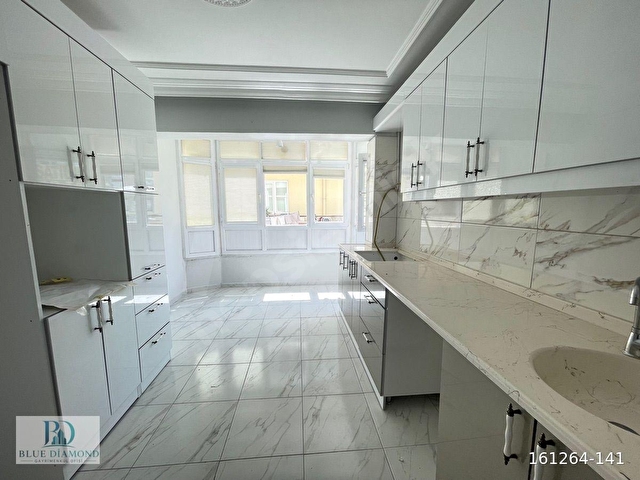 TÜRKİŞDE BAYINDIR OKULUNA YAKIN  SATILIK 3+1 DAİRE