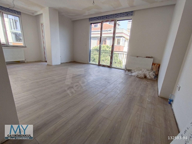 İDEALTEPE SAHİLDE MARMARAY 200 METRE-SIFIR 140 M2 NET KULLANIMLI - Görsel 8